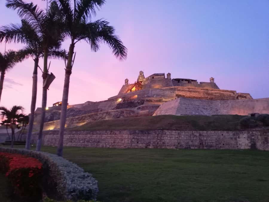 Cartagena: Party Bus Tour In Cartagena - What the $20 price really covers
