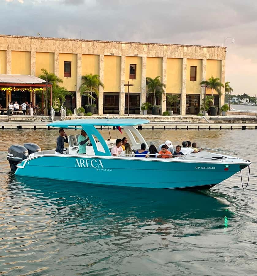 Cartagena: Private Sunset and Night Boat Tour - Why See Cartagena From the Water?