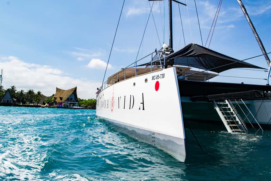 Cartagena: Rosario Islands Catamaran with Lunch and Snorkel - FAQ