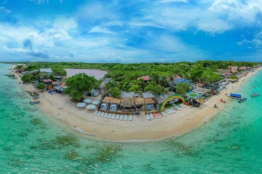 Cartagena: Rosario Islands Day Tour with Snorkel & Lunch - The 45-Minute Speedboat Ride from Bocagrande