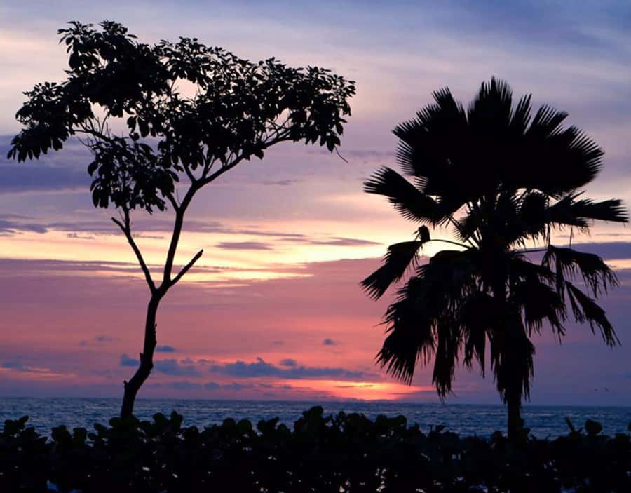 Cartagena: Rosario Islands Private Boat Tour - Cholón adds a social break and photo stop