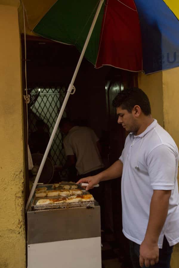 Cartagena: Street Food Walking Tour - The first stop: Chinese and Colombian flavors