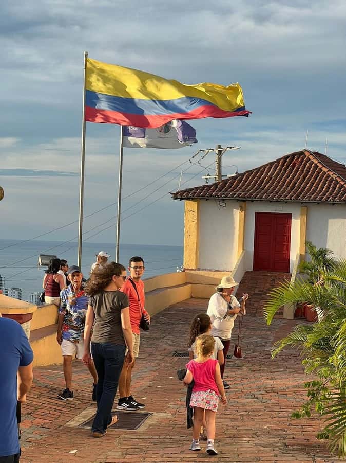 Cartagena: Tour the emblematic Cerro de la Popa - The panorama over Cartagena and the Caribbean