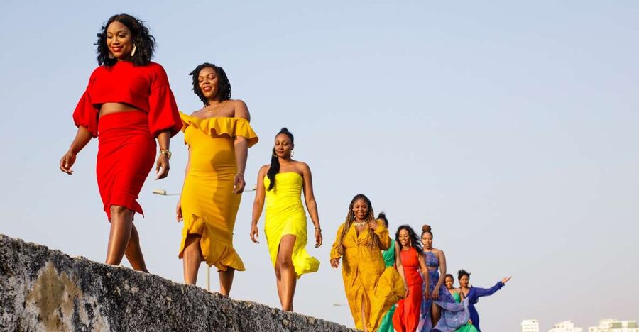 Cartagena Travel Memories: A cover magazine Photo Shoot - What you receive after the session