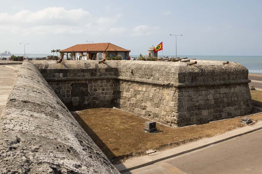 Cartagena: Walled City & Getsemani Private Tour - Cruise passengers and hotel guests