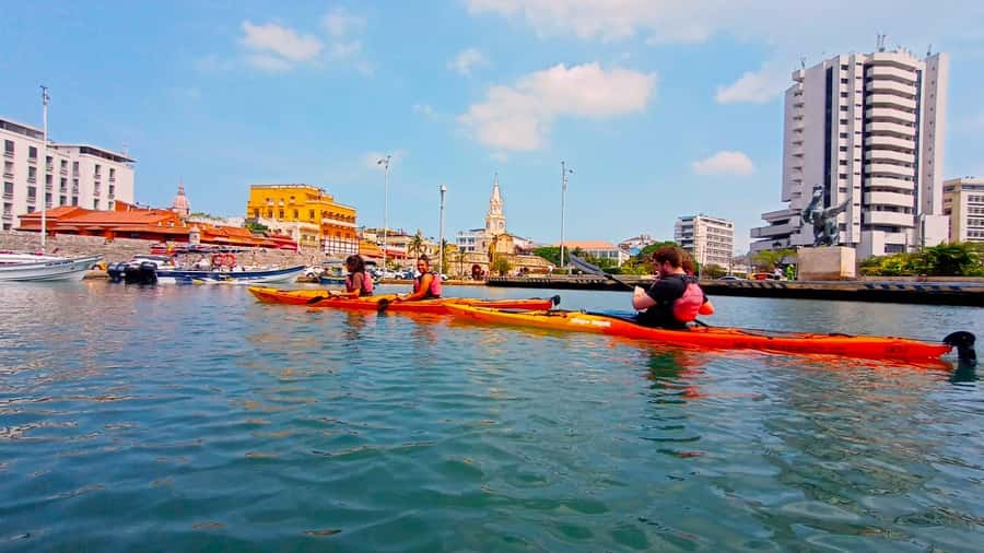 Cartagena: Walled City Kayak Tour - Key points to know before you book