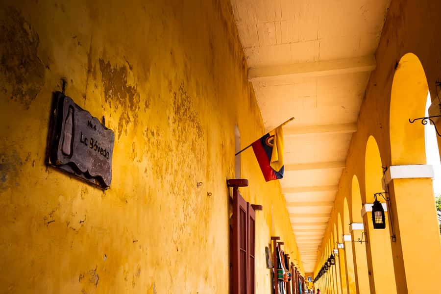 Cartagena: Walled City Walking Tour - Why this three-hour route works