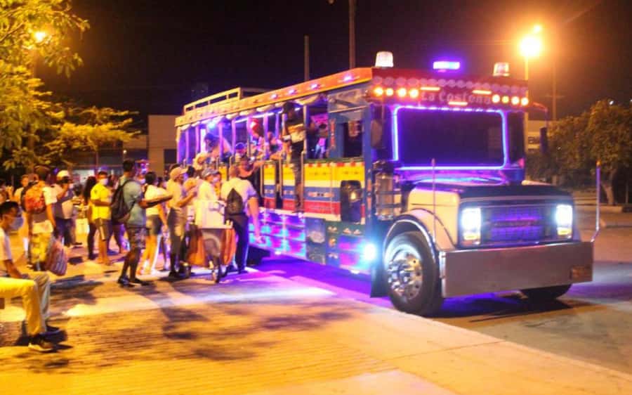 Chiva Rumbera: The party on wheels you should experience - Key things to know before boarding