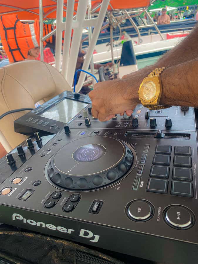 Cholon Forever Boat Party - What the $101 price covers