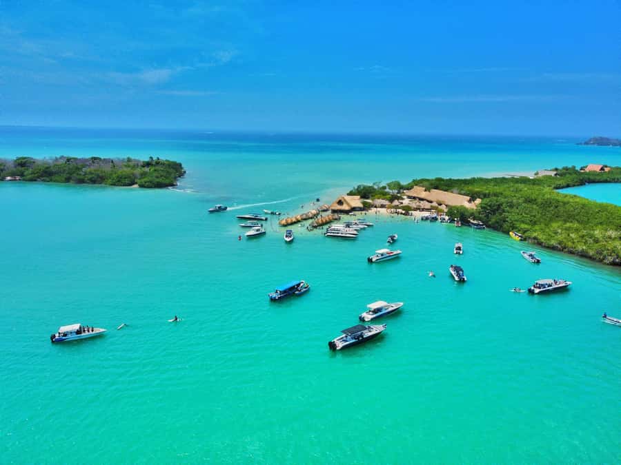 Cholon Forever Boat Party - Starting near Cartagena’s clock tower
