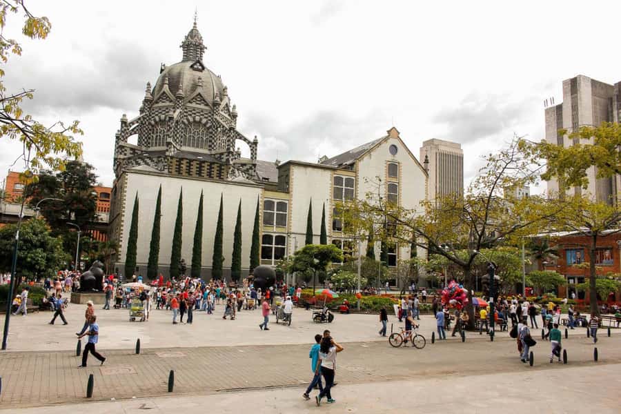 City Tour of Downtown Medellin Private or Shared - Practical details for a comfortable walk