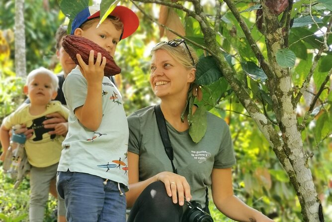 Coffee & Chocolate Private Tour in Medellin: Genuine Experience - Why this farm day feels different