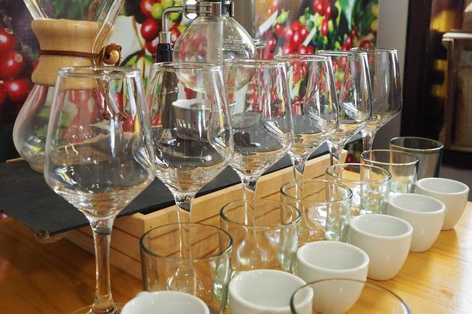 Coffee tasting experience at Divino Café Especial - Four Colombian coffees in four different preparations