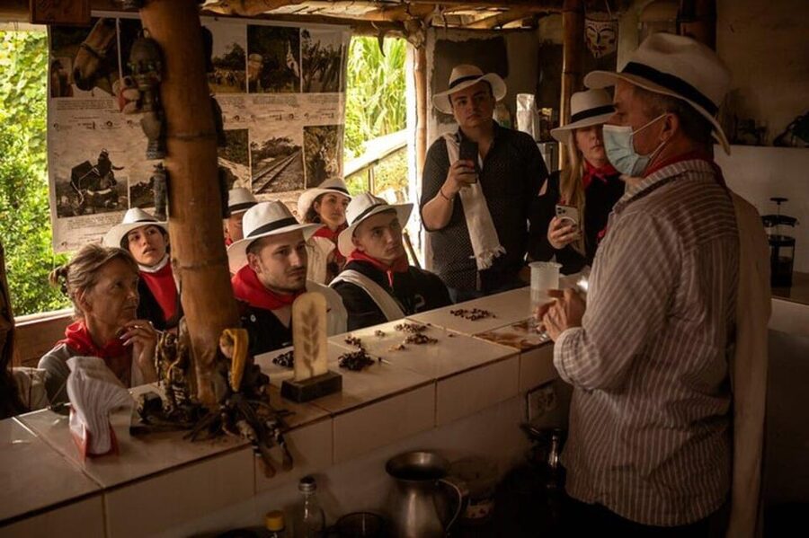 Coffee Tour from Medellin with Lunch and Coffee Tasting - Tasting honey coffees and farm specialties