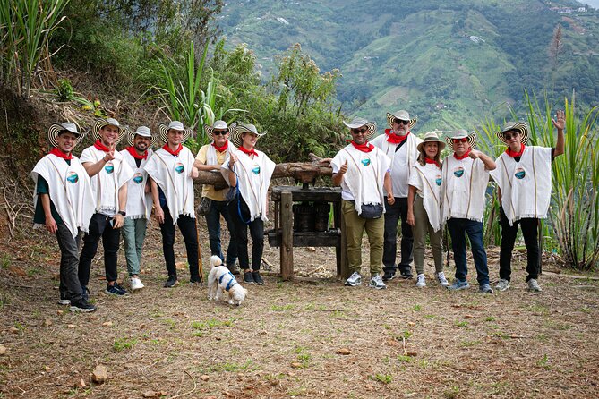 Coffee Tour with arrival on horseback and sugar cane processing - What the $75.90 price really covers