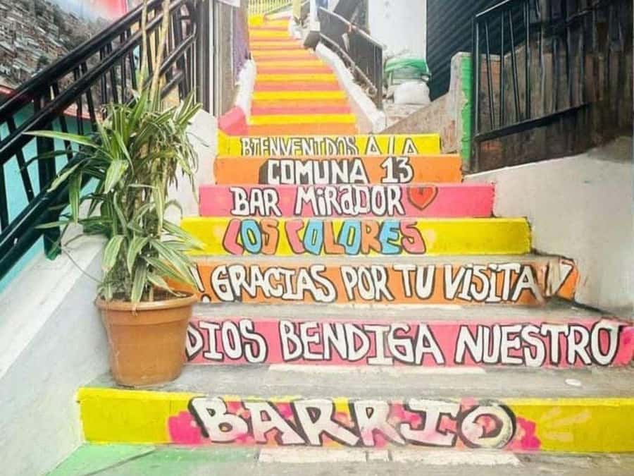 Comuna 13: Recorrido de Arte Urbano, Cultura y Resiliencia - Why Comuna 13 works best with a local guide