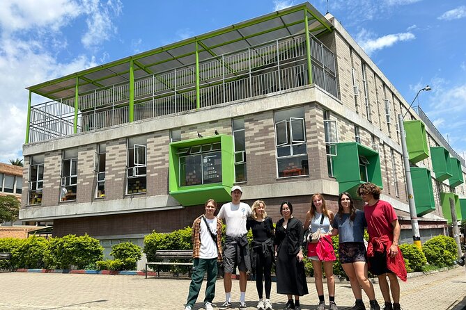 Comuna 4 Walking Tour Medellin - Pace, Group Size, and Practical Comfort