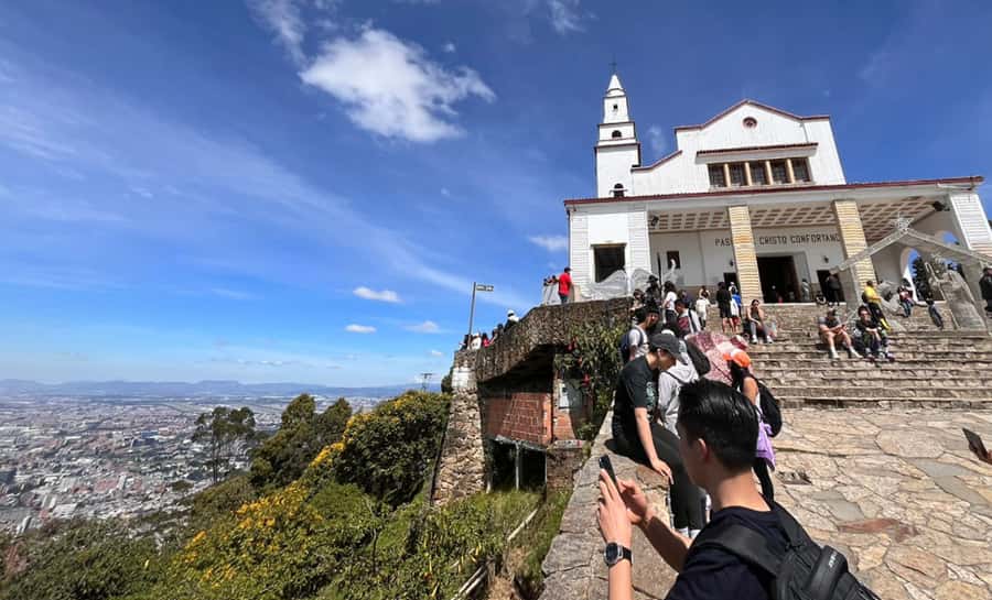 Discover Bogota-city tour and the Salt Cathedral in one day - Why this one-day combination works