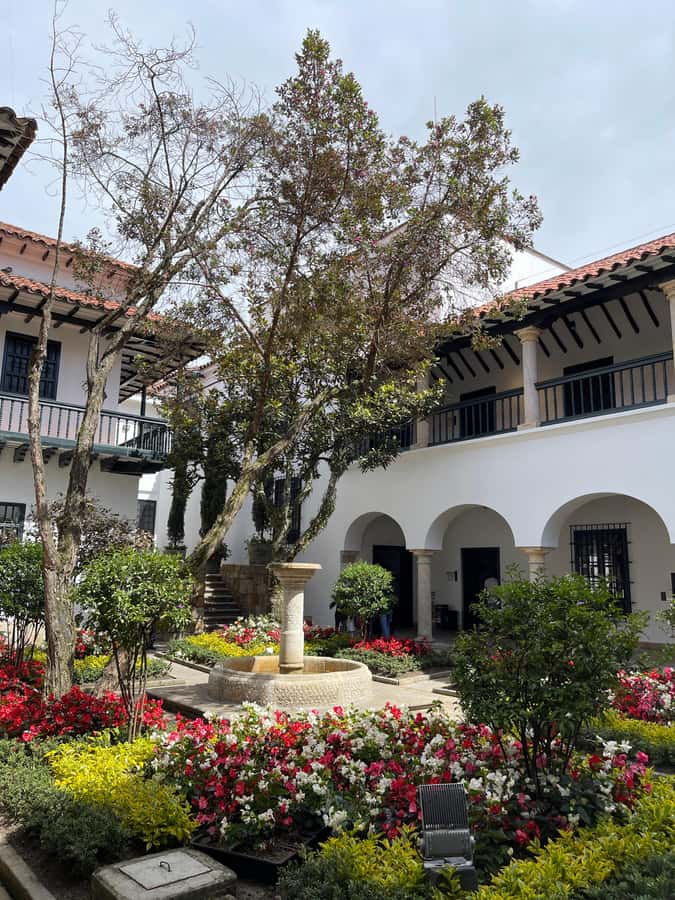 Discover Bogota-city tour and the Salt Cathedral in one day - The drive to Zipaquirá changes the rhythm