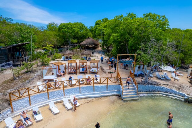Discover Isla del Rosario Live The Enchanted Beach Experience - From Cartagena’s Bodeguita Dock to Open Water
