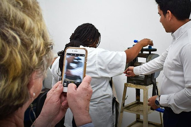 Emerald Jewelry Making Experience - Starting at the Caribe Jewelry Museum