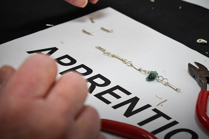 Emerald Jewelry Making Experience - Learning how Colombian emeralds are made