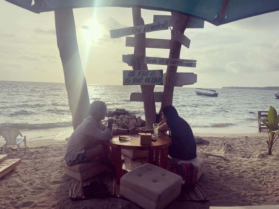 Enjoy the beach at Barú: Aviary + bioluminescense plankton - The ride back and why the day can feel tiring