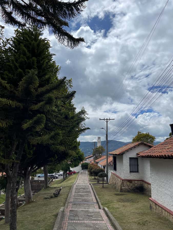 From Bogota: Guatavita Lagoon and Village Guided Tour - What the $116 price really includes