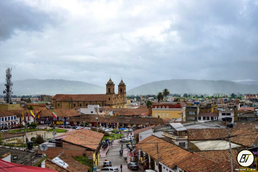 From Bogota: Guatavita Lake & Zipaquira Salt Cathedral Tour - Transport, pace, and what 11 hours feels like