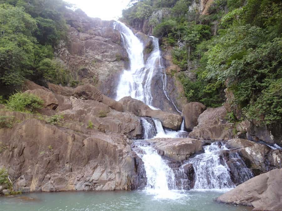 From Bogotá: Tour to the Waterfall of La Chorrera - The morning pickup and 80-minute ride