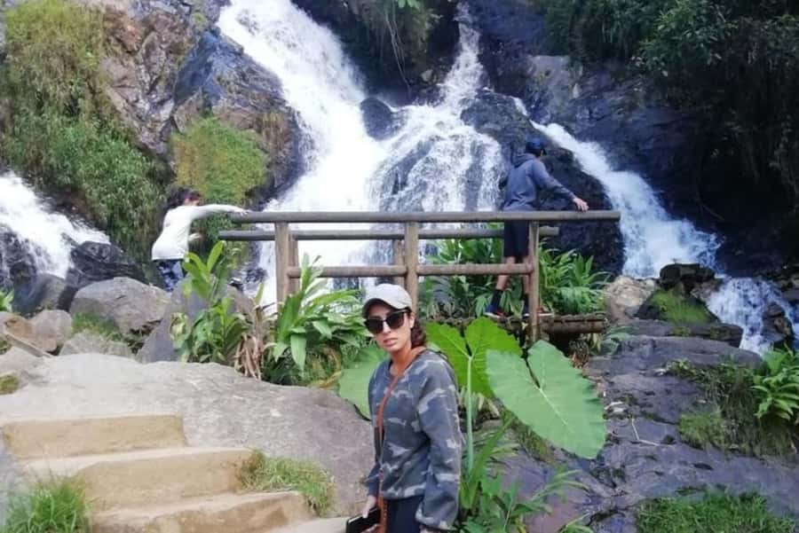 From Medellín: El Retiro Private Tour with Food Tastings - El Retiro and lunch by the waterfall