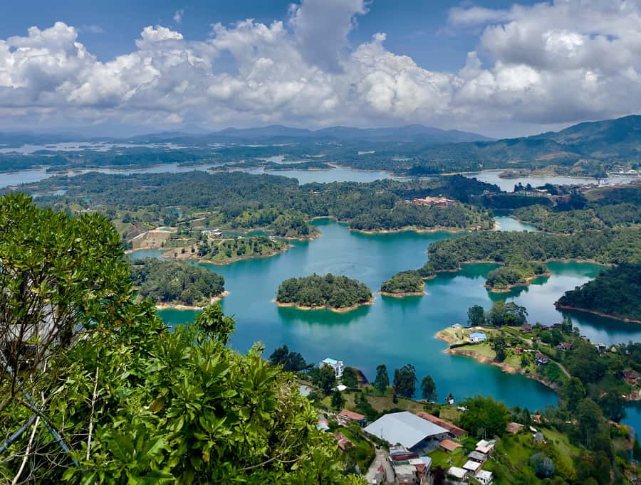 From Medellin: Guatapé Day Trip with El Peñol Rock and Lunch - Key points at a glance