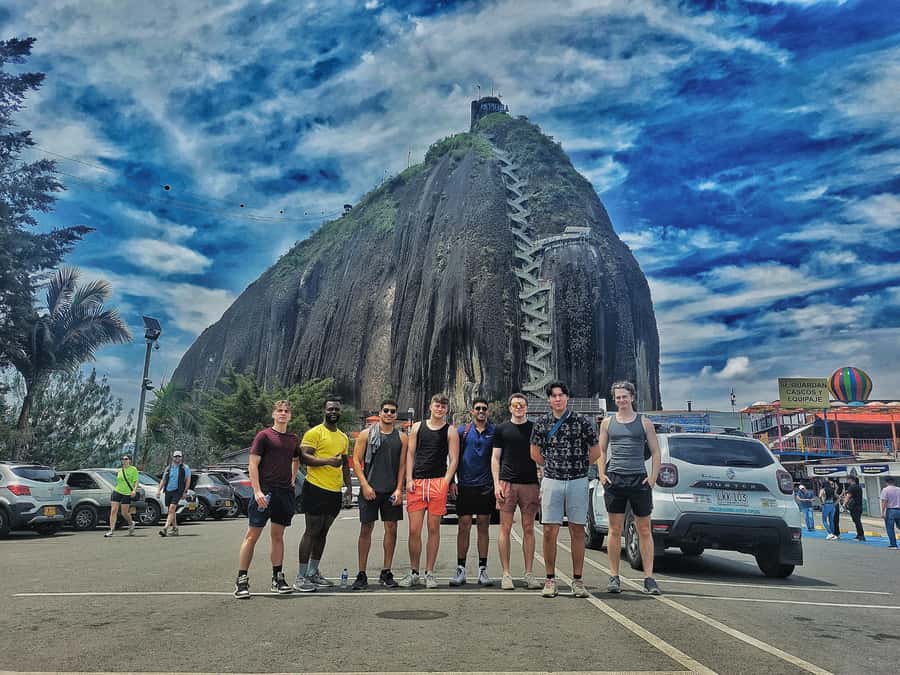 From Medellin: Guatape El Peñol with boat + gastronomic tour - Why this Guatapé day trip works