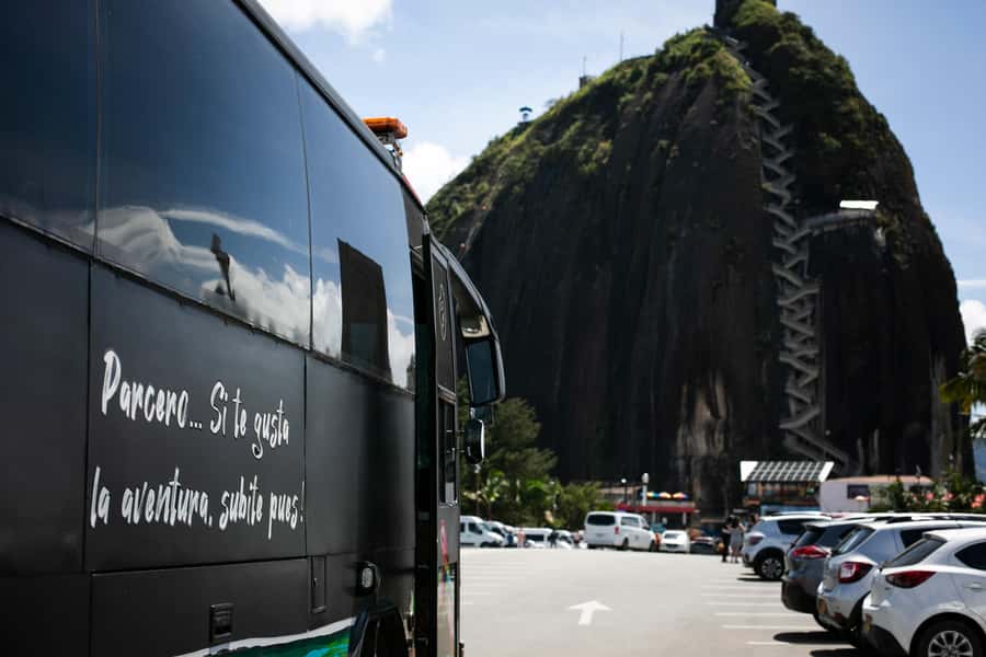 From Medellin: Guatape El Peñol with boat + gastronomic tour - Meeting in El Poblado and heading east
