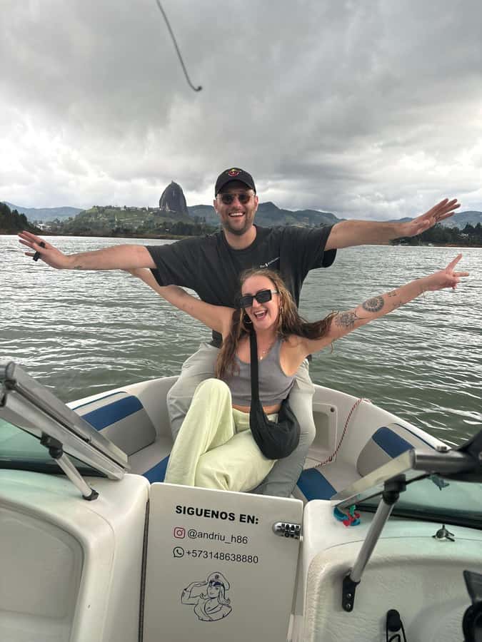From Medellín: Guatape Private Tour, El Peñol, Boat Ride - Why a private Guatapé day trip works well