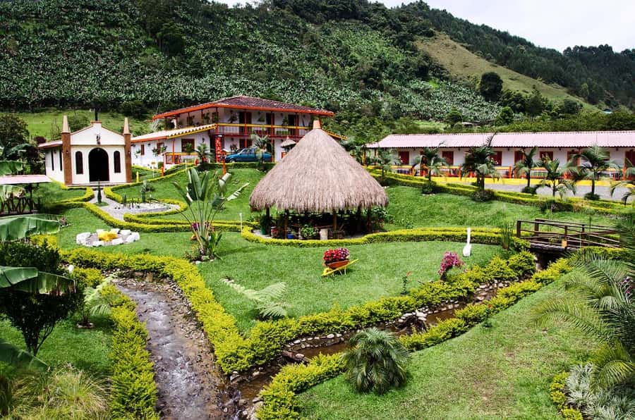 From Medellín: Jardín Private 2-Day Tour with Activities - Why Jardín Makes A Fine Escape From Medellín