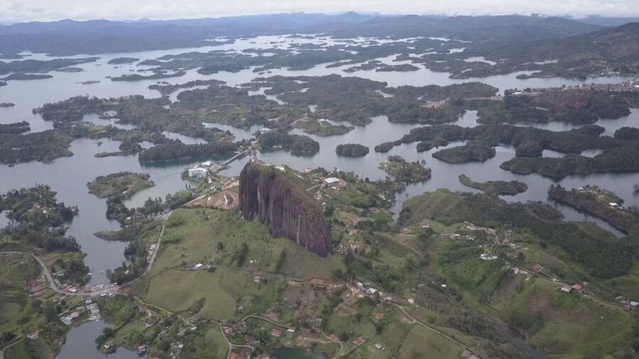 From Medellín: Paragliding Flight and Guatape Tour - Booking advice for a smoother day