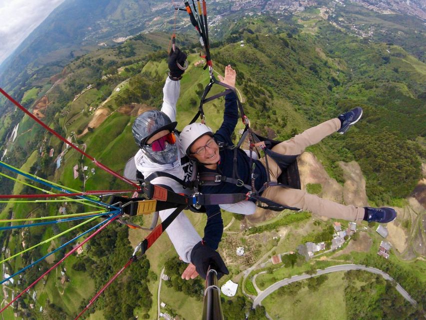 From Medellín: Paragliding Tour with GoPro Photos & Videos - The GoPro package adds real value