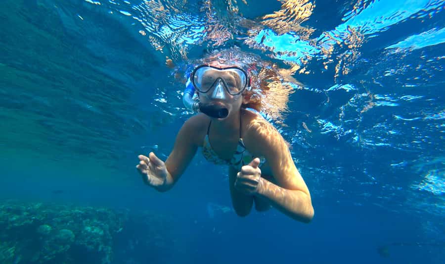 From Santa Marta: Sisiguaca Beach Hike with Snorkeling - Snorkeling among coral and fish