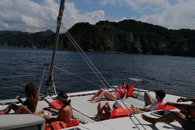 Full-Day Catamaran Tour through Tayrona - Who will enjoy this catamaran day?
