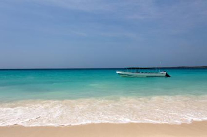Full day Isla del Encanto - Rosario Islands - Isla del Encanto’s Sand, Water, and Pool