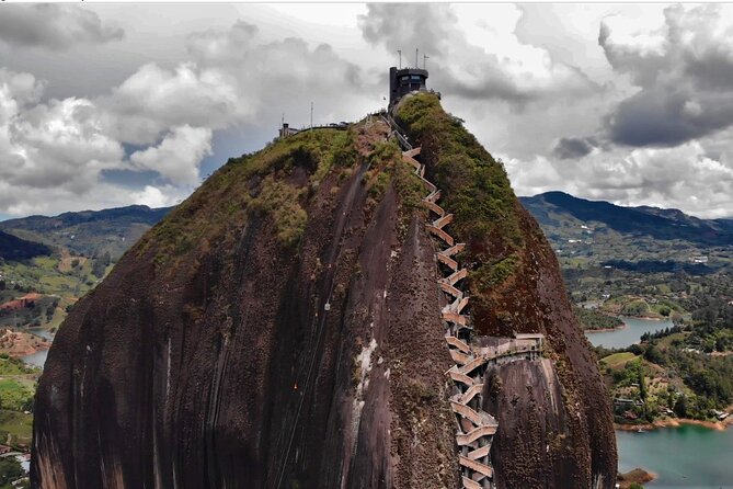 Full Day Private Tour to Guatapé and El Peñol - Why This Medellín Day Trip Works
