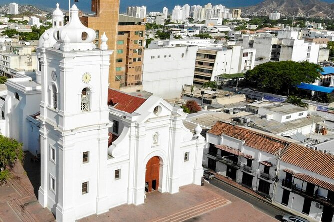 Full Day Tour from Cartagena through Barranquilla and Santa Marta - Santa Marta’s Letters, Parks, and Historic Core