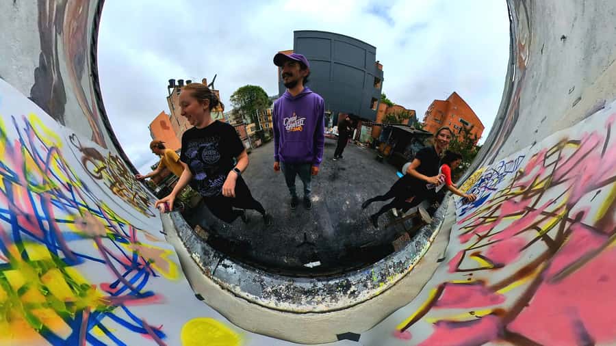 Fun Graffiti Workshop: The Art of Aerosol and Color - Why this Bogotá graffiti class is worth your time