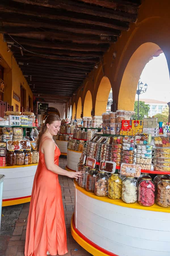 Gastronomic tour and professional photos in the old city - Why the photography is more than a bonus