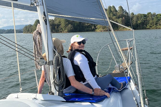 Go Sailing Guatape - Three hours on the Guatapé reservoir