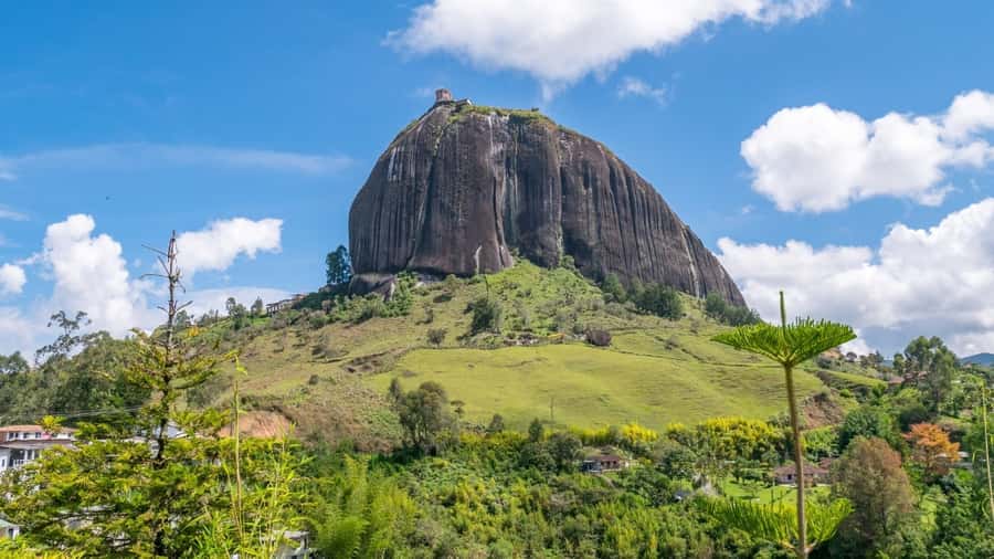 Guatape and El Peñol Rock Tour: Private or Shared - The Reservoir Boat Trip and Flooded Peñol
