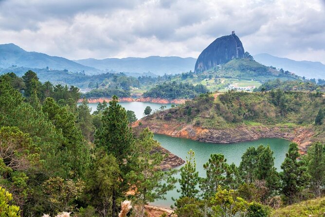 Guatapé and the rock Full Day Private Tour - Key points at a glance