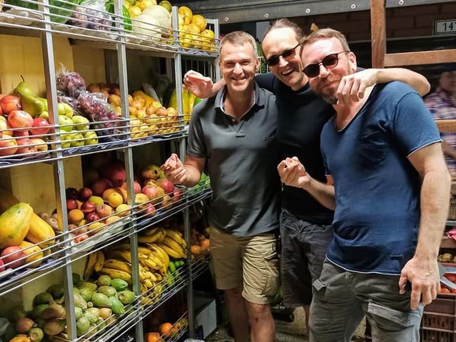 Guatapé & Coffee Farm, all in one day - Starting with Fruit at El Peñol
