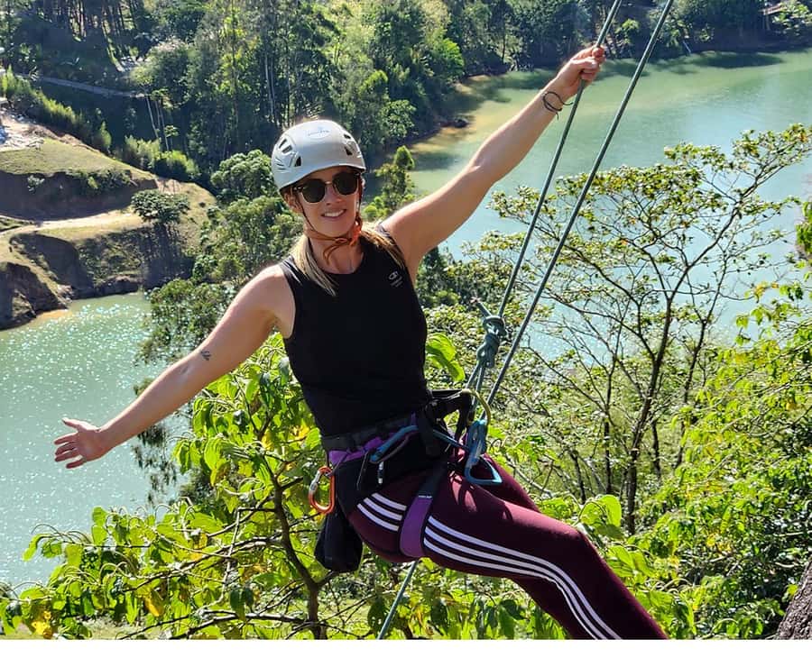 Guatapé: Iconic rock climbing for beginners and experts. - Who should book this Guatapé climbing session?